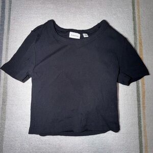 Aritzia Babaton Black Ribbed Women's Top